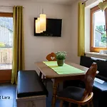 Lara&lea Apartment *