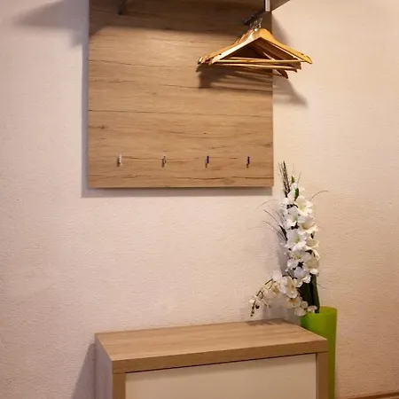 Lara & Lea * צל אם צילר