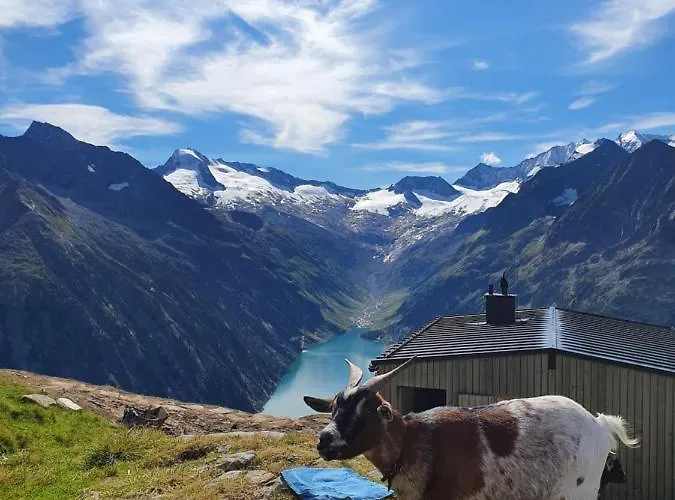 Lara & Lea Zell am Ziller